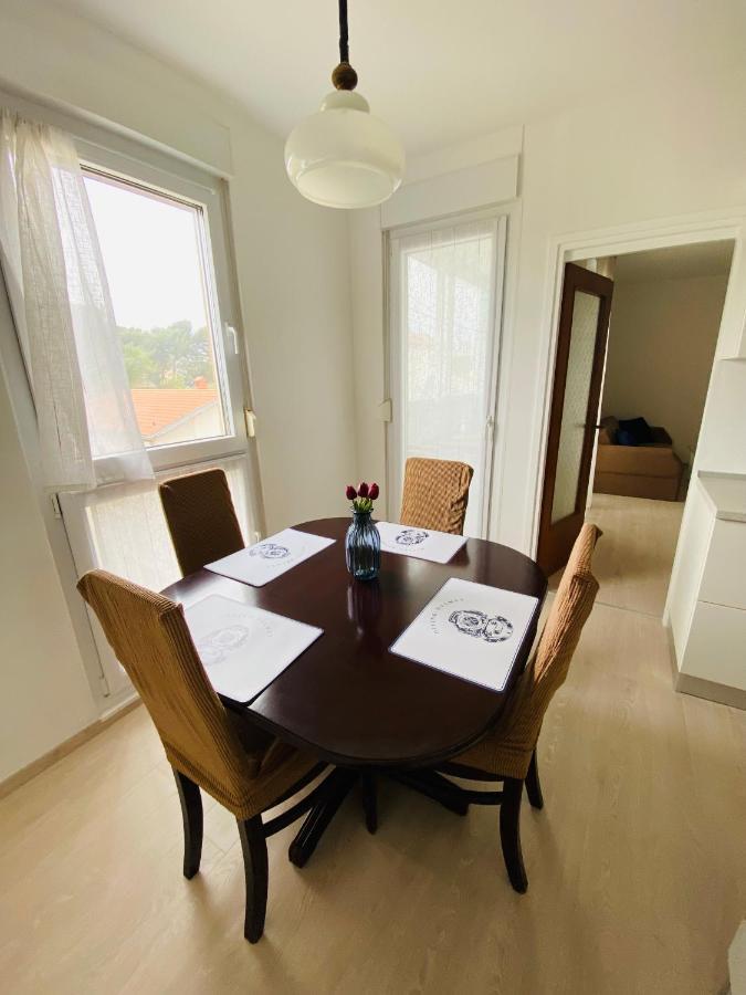 Exceptional Apartment With 2 Bedrooms Near The Sea พูลา ภายนอก รูปภาพ