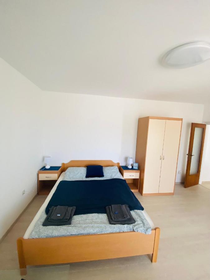 Exceptional Apartment With 2 Bedrooms Near The Sea พูลา ภายนอก รูปภาพ