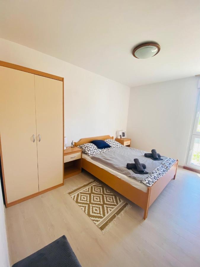 Exceptional Apartment With 2 Bedrooms Near The Sea พูลา ภายนอก รูปภาพ