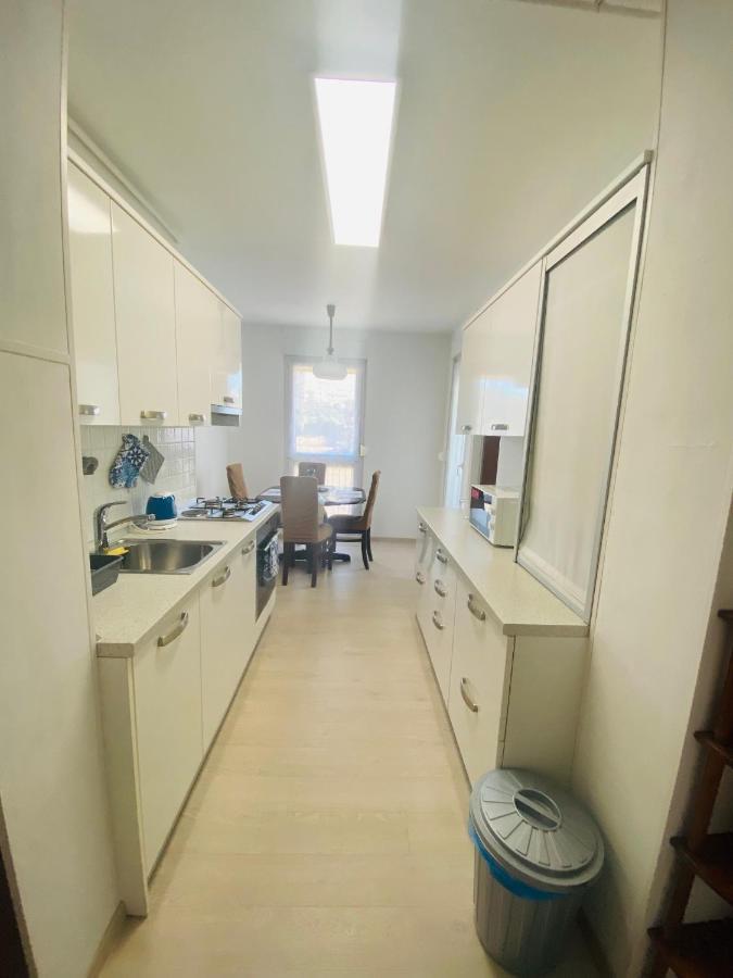 Exceptional Apartment With 2 Bedrooms Near The Sea พูลา ภายนอก รูปภาพ